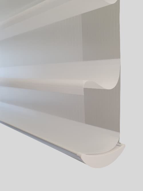 Moon shape bottom rail